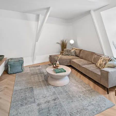 Unique Penthouse Near City Center And Park Roosendaal Exterior photo