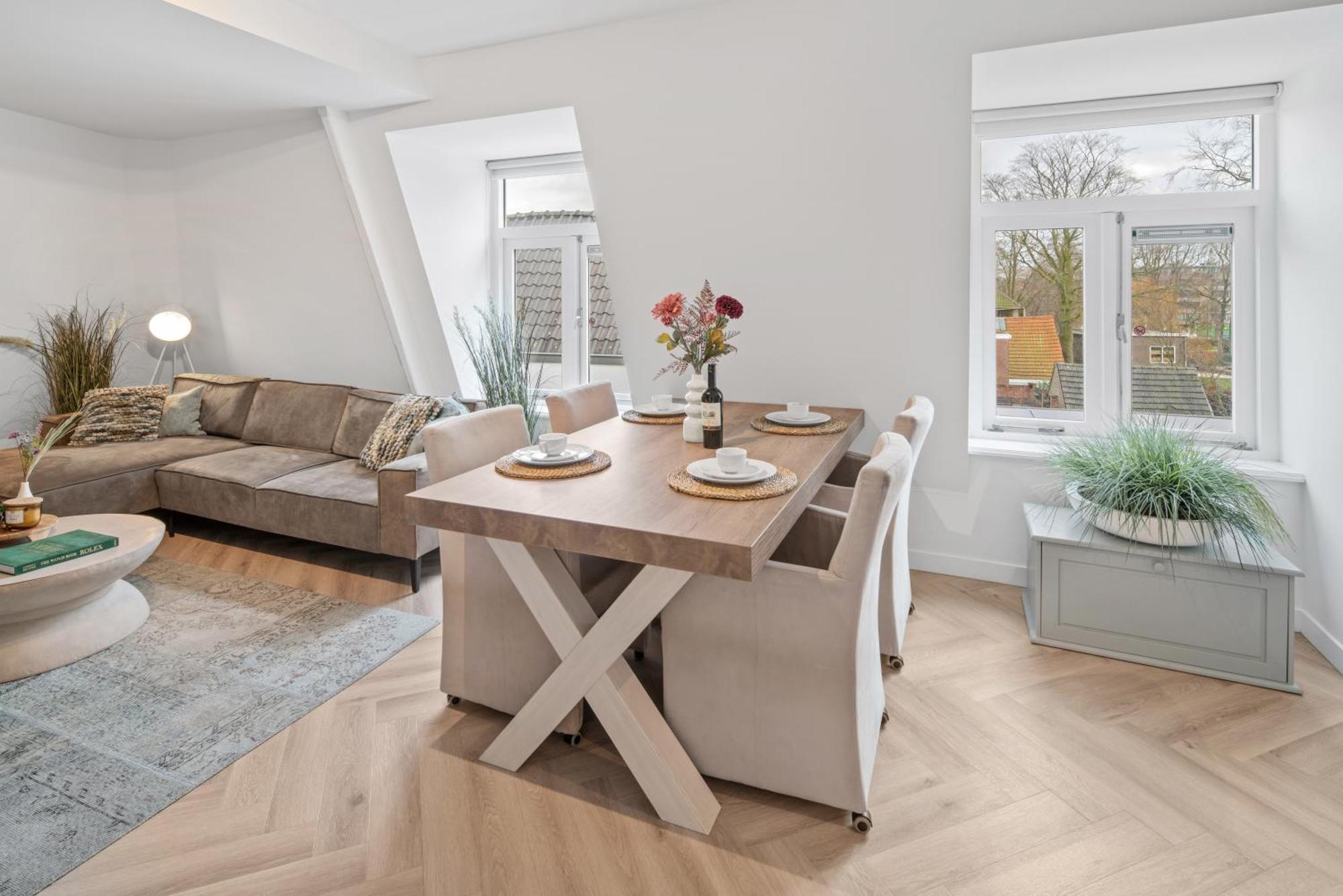 Unique Penthouse Near Center And Park Roosendaal