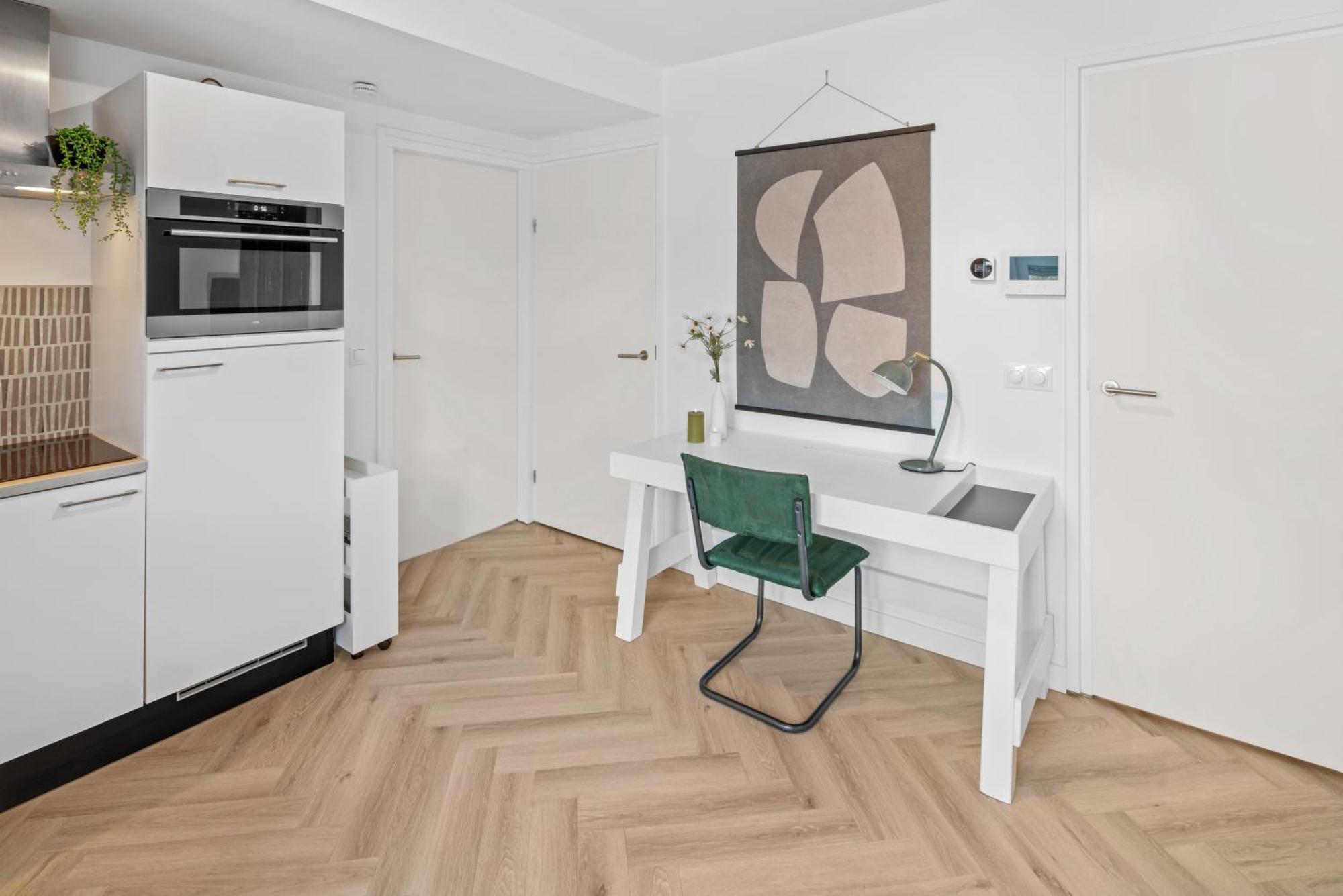 Unique Penthouse Near Center And Park *